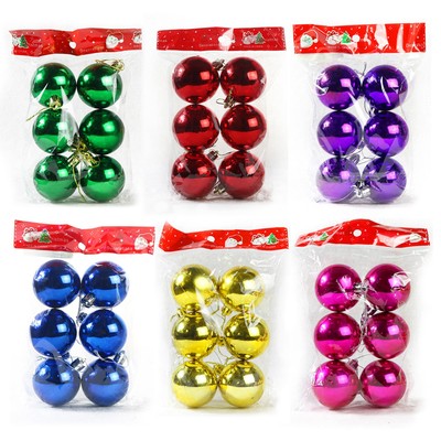 Christmas tree ball with a ball of Christmas hanging ball